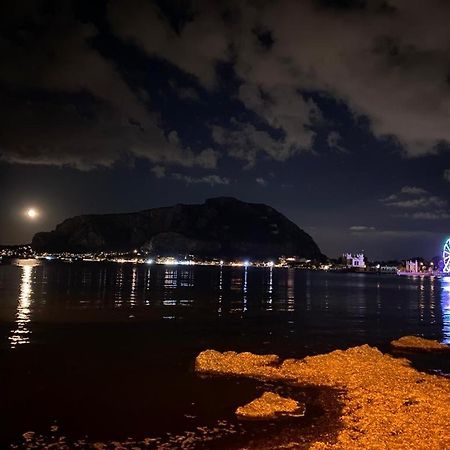 The White Sail - Mondello Apartment With Terrace - Casa Di Vincenzo E Andrea Buitenkant foto